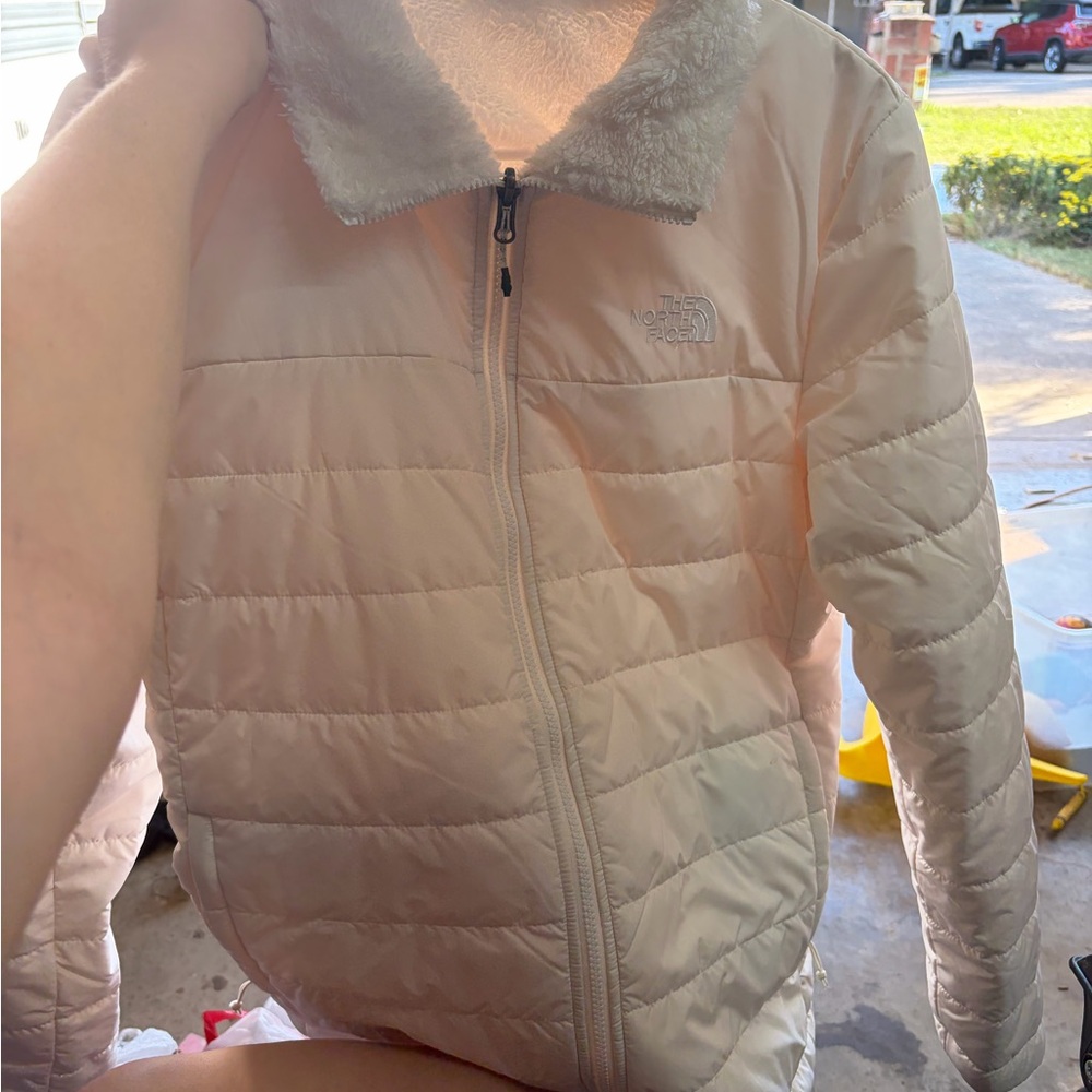 The North Face Women's Off-White Quilted Jacket - Picture 1 of 10